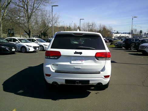 Used 2015 Jeep Grand Cherokee Altitude image 4