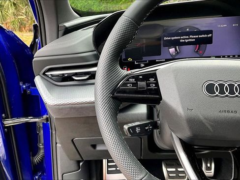 New 2026 Audi SQ5 Premium Plus image 24