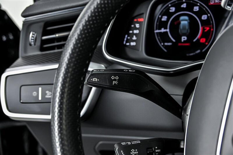 Used 2021 Audi RS 6 AWD/4WD image 26