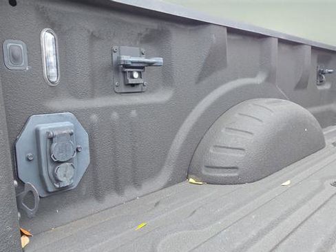 Used 2022 Ford F350 Platinum image 20