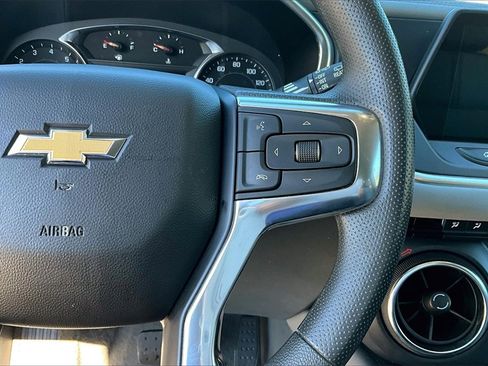 Used 2022 Chevrolet Blazer LT image 16