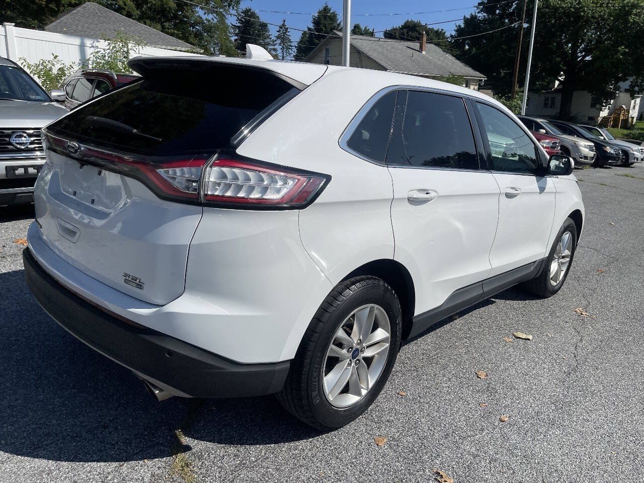 Used 2017 Ford Edge SEL w/ Equipment Group 201A AWD/4WD image 6
