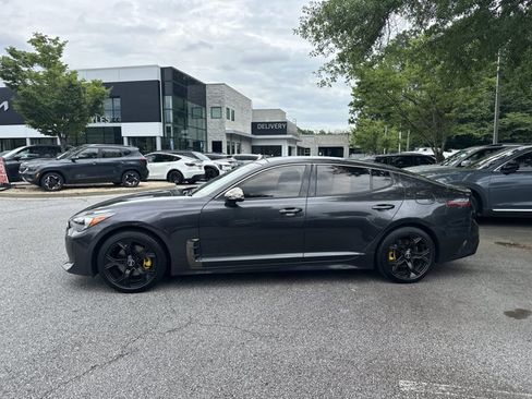 Certified 2020 Kia Stinger GT-Line w/ Sun & Sound Package RWD image 9