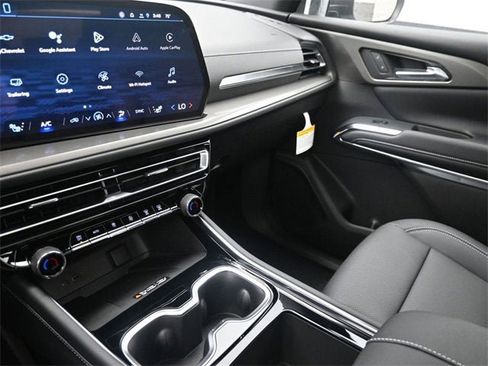 New 2026 Chevrolet Traverse LT image 31