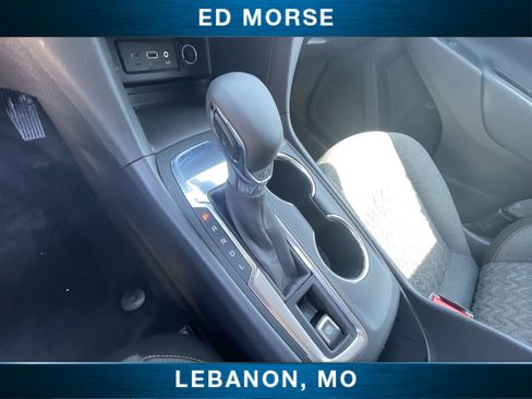 Used 2024 Chevrolet Equinox LT FWD image 15
