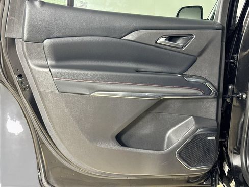 Used 2025 Chevrolet Traverse RS w/ LPO, Floor Liner Package AWD/4WD image 22