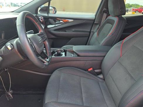 Used 2024 Chevrolet Blazer EV RS AWD/4WD image 5