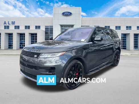 Used 2023 Land Rover Range Rover Sport SE Dynamic image 1