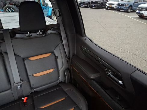 Used 2023 GMC Sierra 1500 AT4 w/ AT4 Premium Package image 20