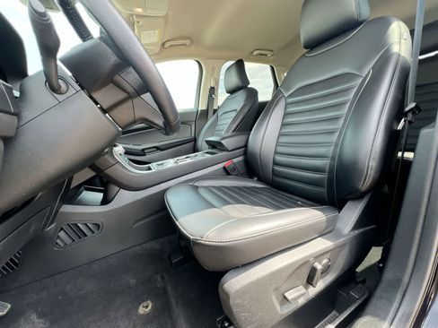 Used 2023 Ford Edge SEL w/ Convenience Package AWD/4WD image 16