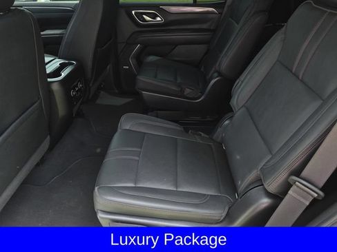 Used 2022 Chevrolet Tahoe RST w/ Luxury Package RWD image 29