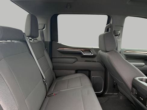 Certified 2023 Chevrolet Silverado 1500 LT Trail Boss w/ LPO, Dark Essentials Package AWD/4WD image 11