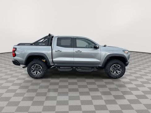 Certified 2024 Chevrolet Colorado ZR2 w/ ZR2 Convenience Package III image 9