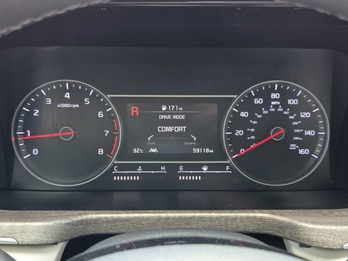 Used 2023 Kia Sorento EX w/ Panoramic Sunroof Package FWD image 27
