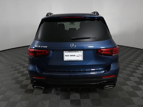 Used 2022 Mercedes-Benz GLB 250 image 29