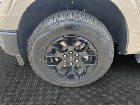 Used 2025 Ford F150 STX w/ Equipment Group 201A FX4 AWD/4WD image 14