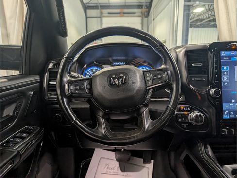 Used 2022 RAM 1500 Limited AWD/4WD image 13