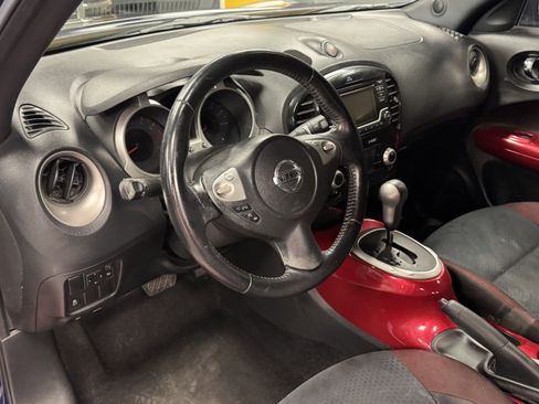 Used 2015 Nissan Juke SV FWD image 9