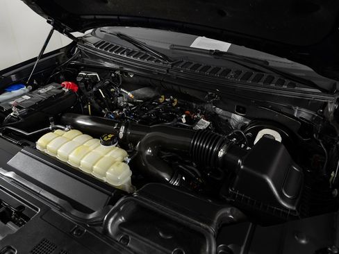 Used 2021 Lincoln Navigator Reserve w/ Cargo Convenience Package image 47