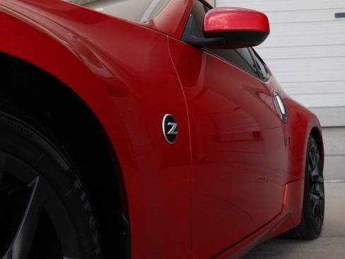 Used 2020 Nissan 370Z Coupe image 43