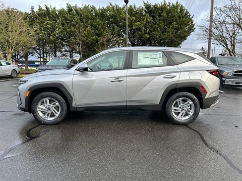 New 2026 Hyundai Tucson SE image 3