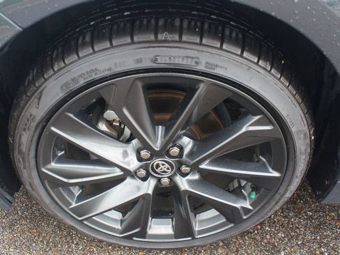 Certified 2025 Toyota Corolla SE w/ SE Premium Package FWD image 25