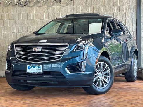 Used 2019 Cadillac XT5 Luxury image 2
