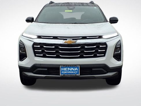 New 2026 Chevrolet Equinox LT FWD image 2