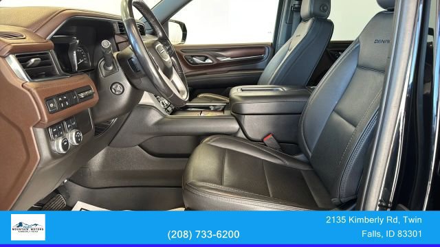 Used 2021 GMC Yukon XL Denali w/ LPO, Illumination Package AWD/4WD image 15