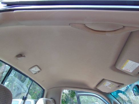 Used 2001 Toyota Tundra 2WD Regular Cab image 18