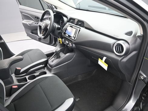 Used 2025 Nissan Versa S w/ Trunk Package FWD image 25