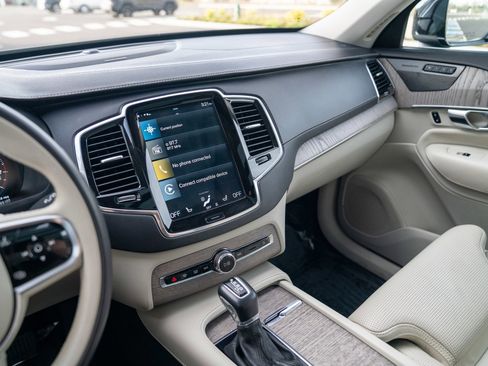 Used 2021 Volvo XC90 T6 Inscription w/ Advanced Package image 14