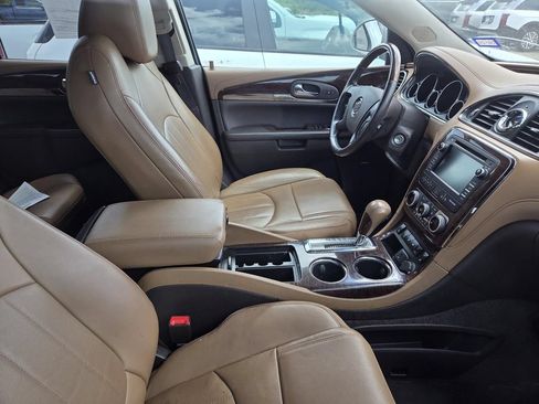Used 2017 Buick Enclave Leather w/ Enclave Tuscan Edition FWD image 6