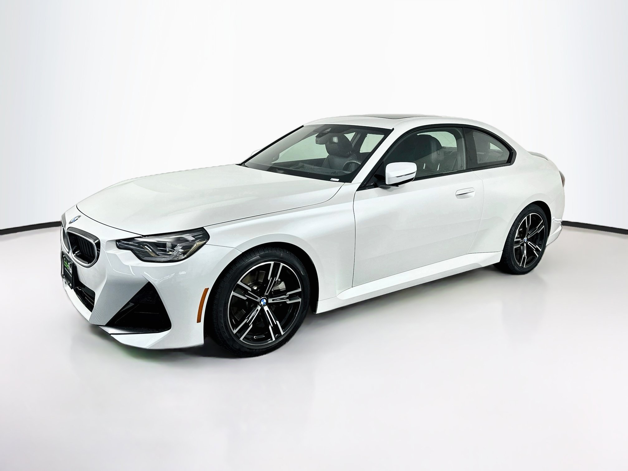 Used 2026 BMW 230i Coupe RWD image 3