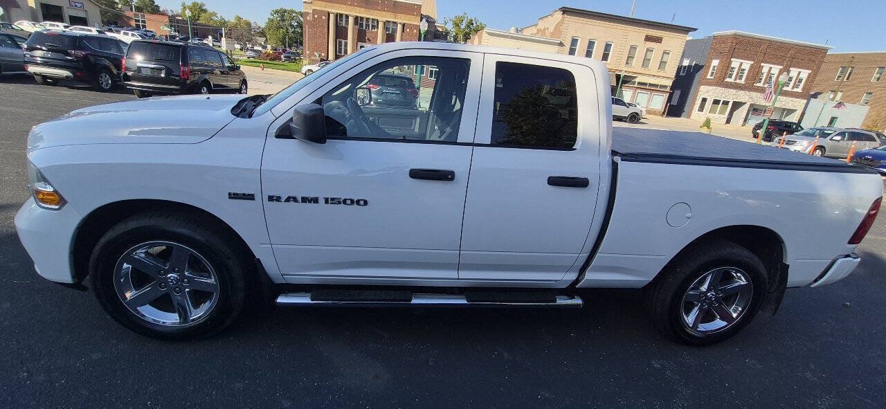 Used 2012 RAM 1500 Express AWD/4WD image 2