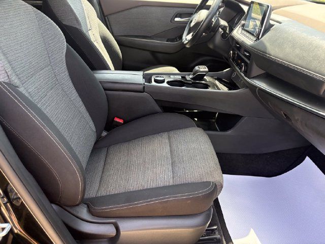 Used 2023 Nissan Rogue SV AWD/4WD image 29