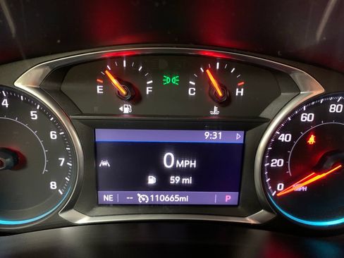 Used 2020 Chevrolet Equinox Premier AWD/4WD image 31