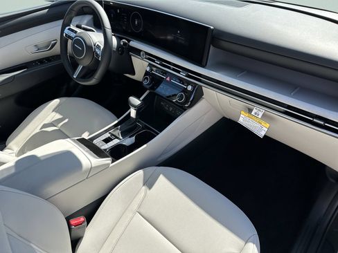 New 2025 Hyundai Tucson SEL FWD image 10
