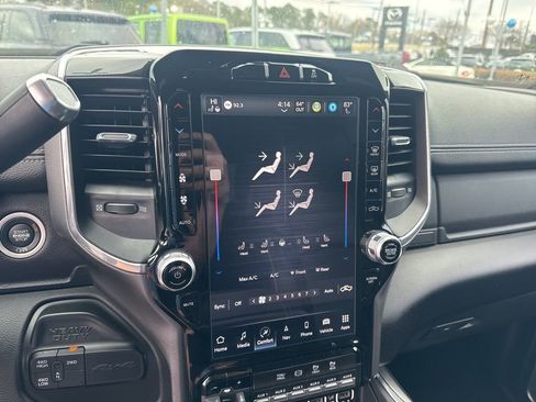 Used 2022 RAM 2500 Laramie image 17