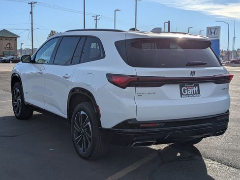 New 2026 Buick Enclave Sport Touring w/ Super Cruise Package image 7