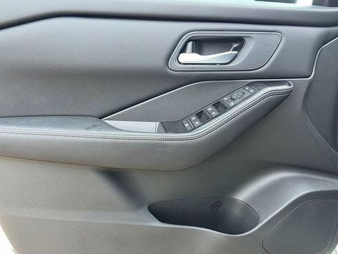 New 2026 Nissan Rogue SV w/ Cold Weather Package image 18