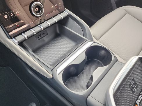 New 2026 GMC Terrain Elevation w/ Elevation Premium Package image 31