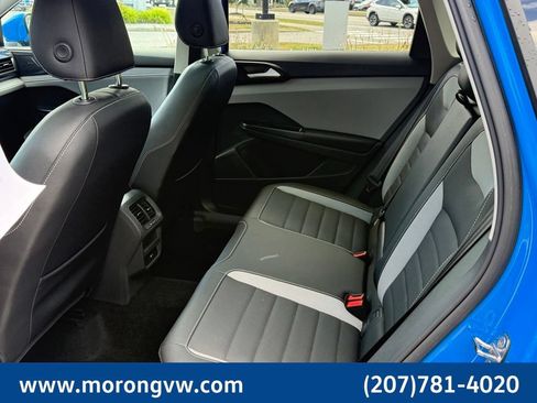 Used 2023 Volkswagen Taos SEL AWD/4WD image 19