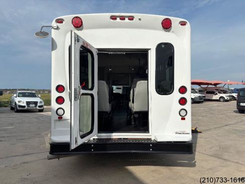 Used 2019 Ford E-450 and Econoline 450 Super Duty w/ Shuttle Bus Prep Package RWD image 20