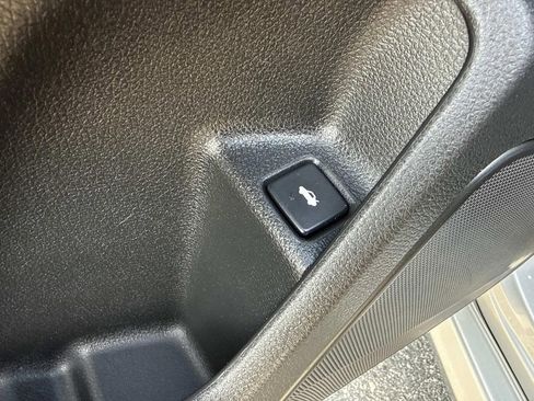 Used 2020 Honda Civic EX image 25
