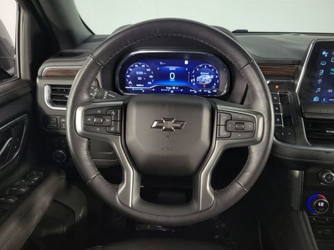 Used 2023 Chevrolet Tahoe Z71 w/ Luxury Package AWD/4WD image 24