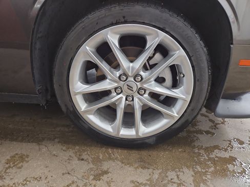 Used 2022 Dodge Challenger GT image 28