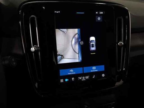 Certified 2023 Volvo XC40 Recharge Ultimate w/ Protection Package Premier image 33