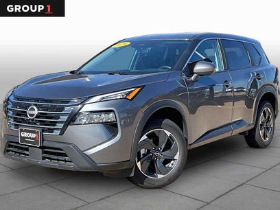 Used 2025 Nissan Rogue SV