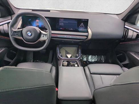 Certified 2025 BMW X3 xDrive30i w/ Premium Package AWD/4WD image 18
